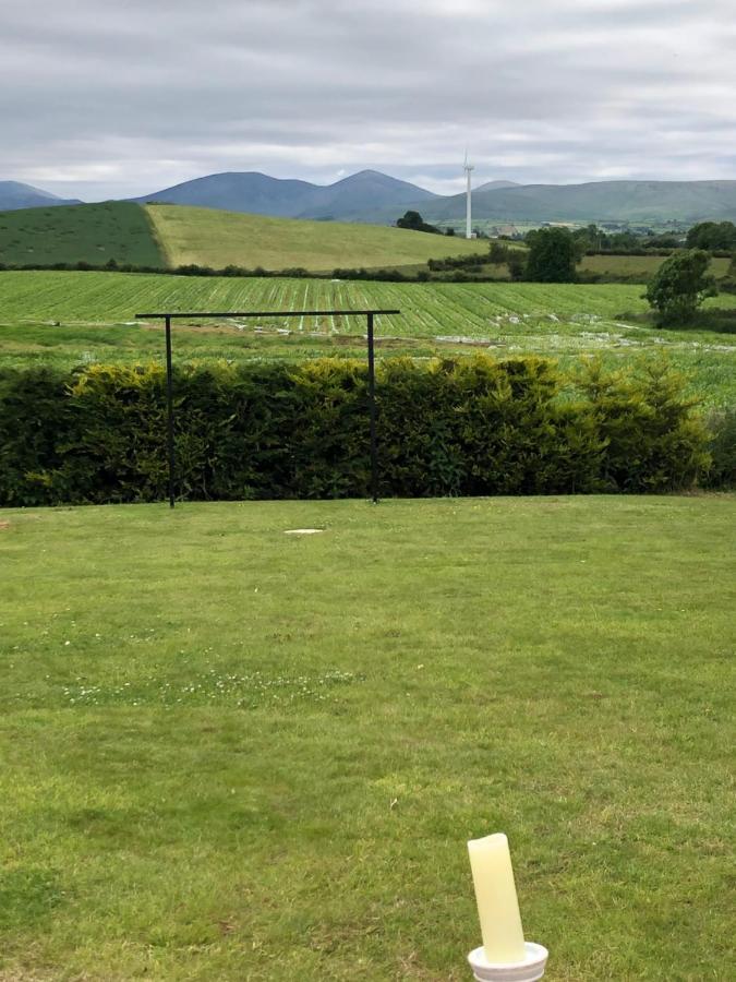 Leigh House Bed And Breakfast Ballyroney エクステリア 写真