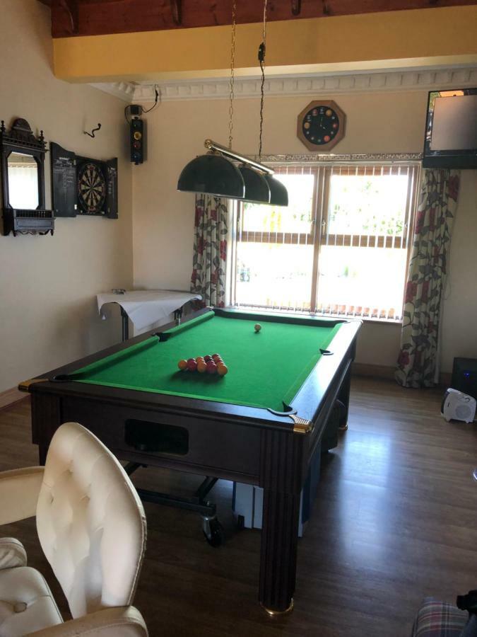 Leigh House Bed And Breakfast Ballyroney エクステリア 写真